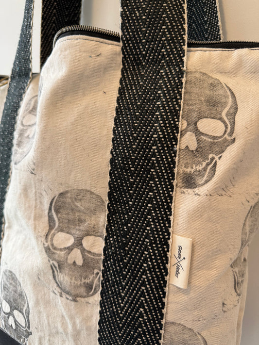 cool gift idea shoulder bag with hand printed skull pattern and waterproof base