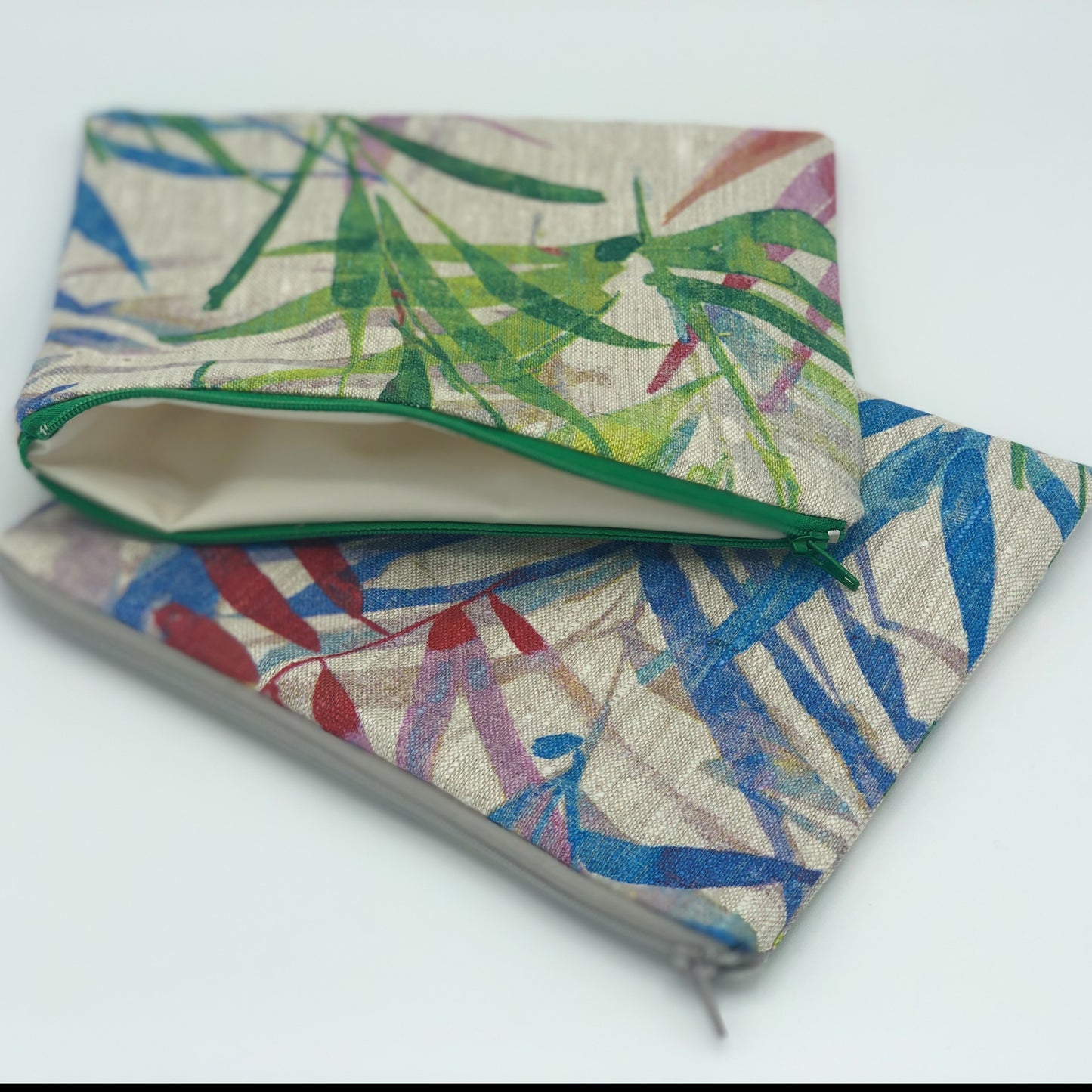 Linen Zipper Pouch with Beautiful Leaf Prints