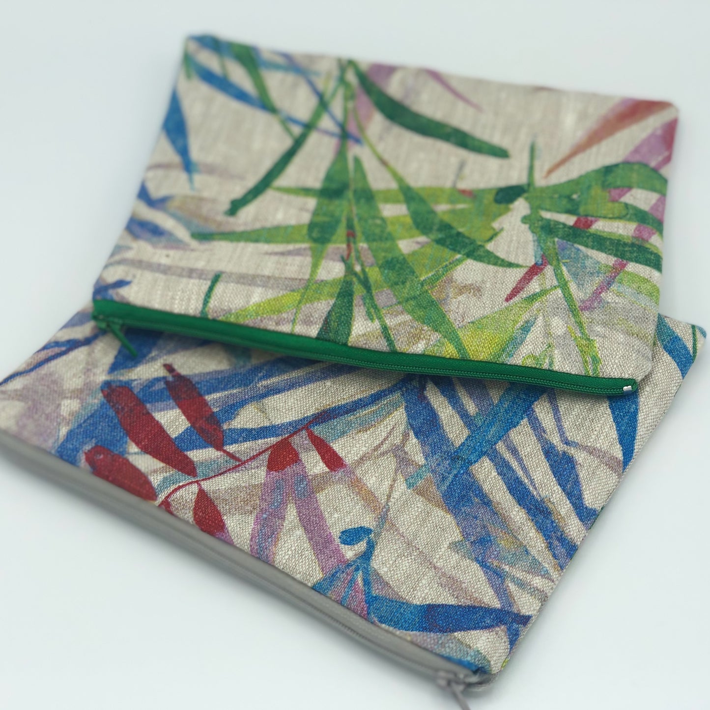 Linen Zipper Pouch with Beautiful Leaf Prints