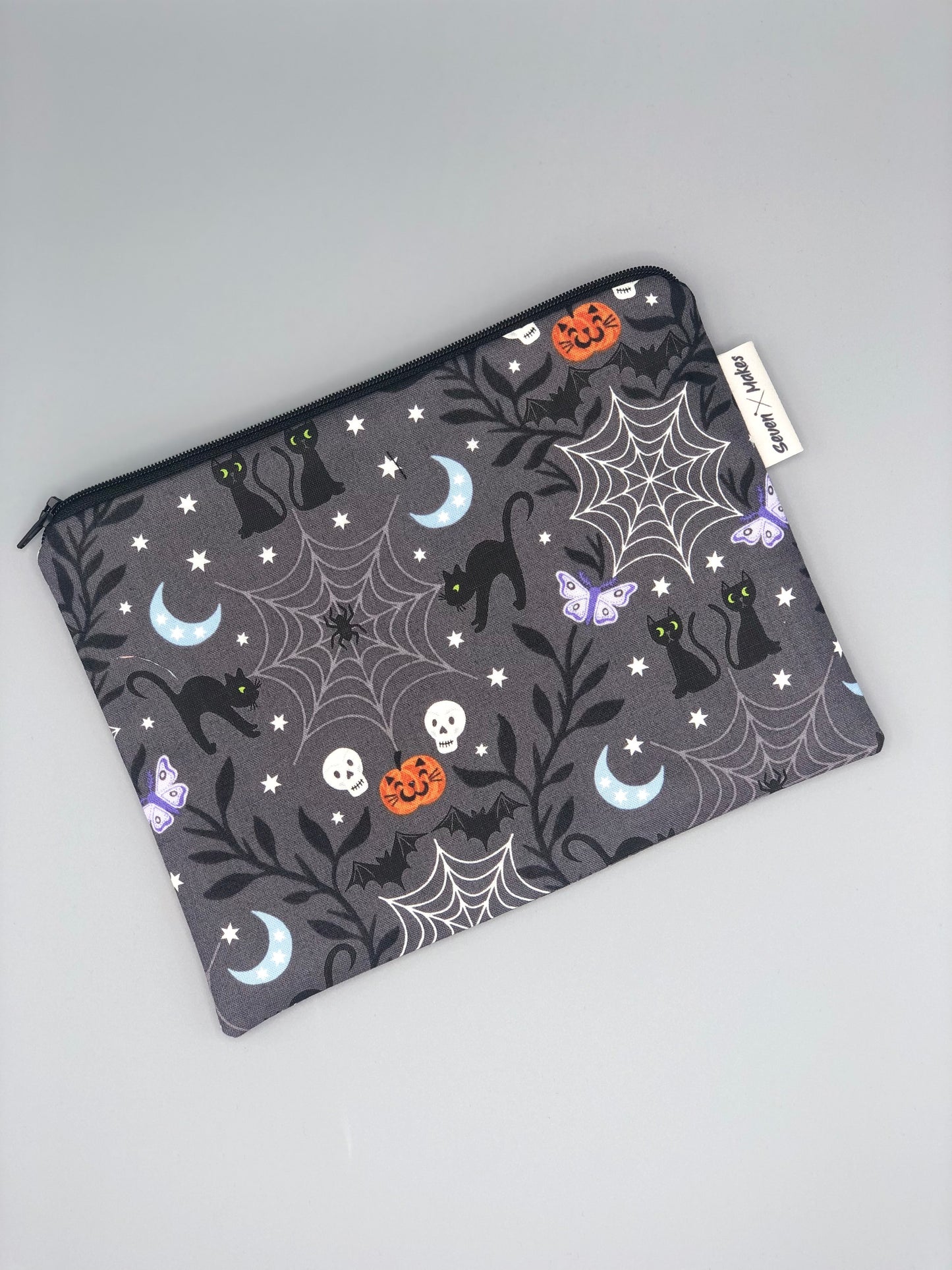 Castle Spooky Zipper Bag