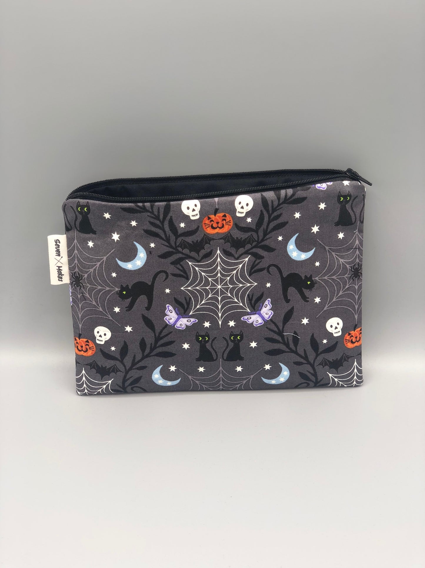 Castle Spooky Zipper Bag